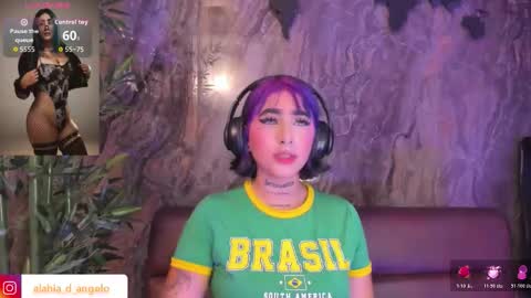 Snapshot of alahia_dangelo_ chatting on 22, 11, 2025 ALAHIA online show from 22, 11, 2025