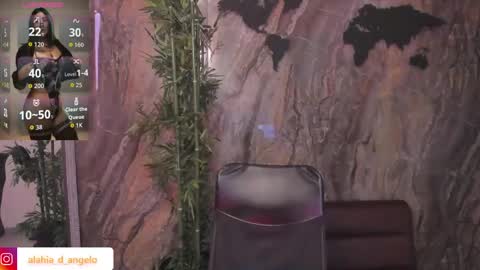 ALAHIA online show from 18, 4, 2026