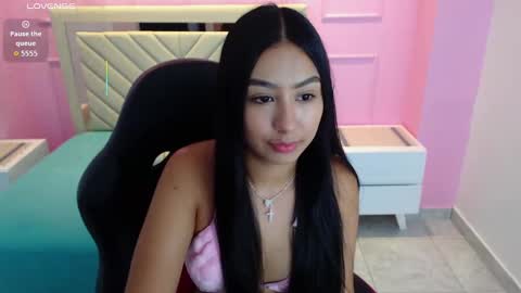 Snapshot of alahiacruz1 chatting on 1, 10, 2025  A L A H I A  online show from 1, 10, 2025