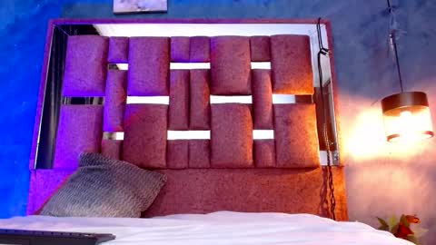 ALahiia Lee online show from 4, 3, 2026