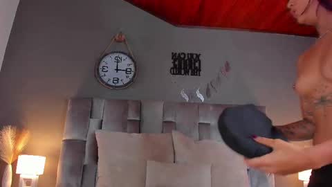  Alaia  online show from 22, 2, 2025