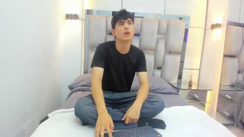 Snapshot of alan__brook chatting on 23, 7, 2026 Alan Brook online show from 23, 7, 2026