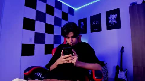 Alan Boy online show from 23, 11, 2025