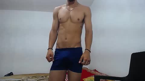 Snapshot of alan_gay chatting on 16, 11, 2025 Alan online show from 16, 11, 2025