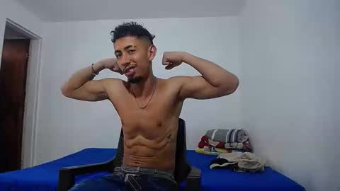 Snapshot of alan_gay chatting on 14, 1, 2026 Alan online show from 14, 1, 2026