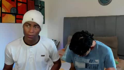 Alan and Criss - WE JUST FRIENDS WITH BENEFITS BOTH VERS online show from 17, 11, 2025