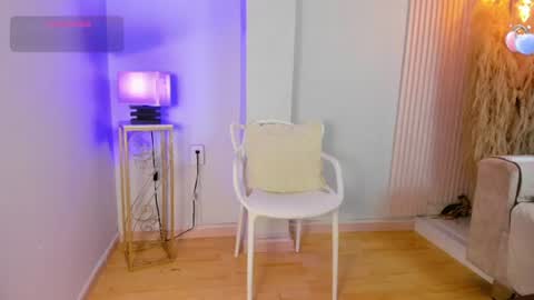 Snapshot of alana__rossetti chatting on 12, 7, 2026 Alana online show from 12, 7, 2026