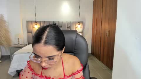 Snapshot of alana_martiins chatting on 30, 7, 2026 alana online show from 30, 7, 2026