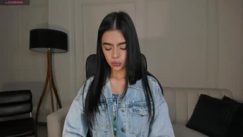 Alana online show from 19, 10, 2025