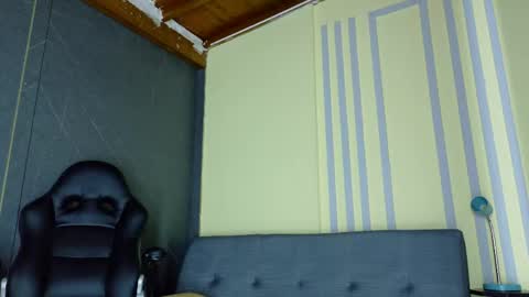 Snapshot of alanferrer chatting on 25, 4, 2026 Alan Ferrer online show from 25, 4, 2026