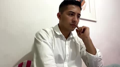 Snapshot of alanj998 chatting on 6, 10, 2025 alanj998 online show from 6, 10, 2025