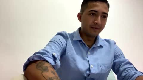 Snapshot of alanj998 chatting on 3, 11, 2025 alanj998 online show from 3, 11, 2025