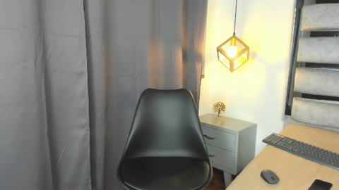 Snapshot of alantaylorr_ chatting on 14, 7, 2026 alantaylorr_ online show from 14, 7, 2026