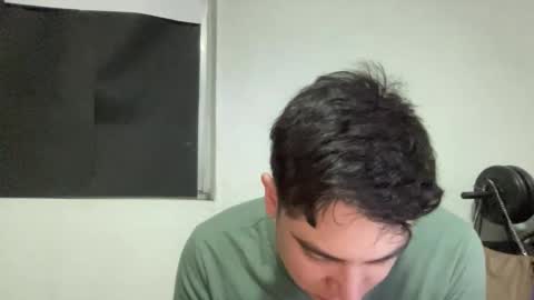 Snapshot of alber753713 chatting on 8, 6, 2026 alber753713 online show from 8, 6, 2026