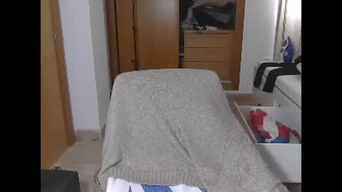 Snapshot of albertolr94730288 chatting on 4, 1, 2025 albertolr94730288 online show from 4, 1, 2025