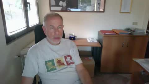 Snapshot of aleandela chatting on 28, 5, 2026 aleandela online show from 28, 5, 2026