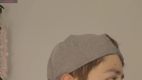 ALEC ANDREWS online show from 25, 11, 2025