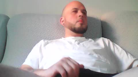 Snapshot of aleeexxxx4u chatting on 1, 7, 2026 aleeexxxx4u online show from 1, 7, 2026