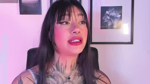 Snapshot of aleja_5 chatting on 4, 4, 2026 Ale online show from 4, 4, 2026