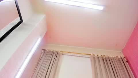 Aleja Hill online show from 12, 2, 2025