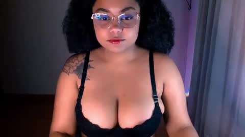 Alejandra  online show from 19, 12, 2024