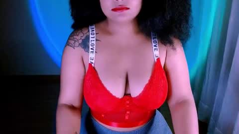 Alejandra  online show from 5, 3, 2025