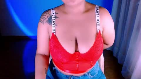 Alejandra  online show from 9, 3, 2025