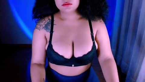 Alejandra  online show from 10, 3, 2025