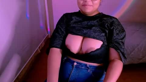 Snapshot of alejandra_conde chatting on 2, 7, 2026 Alejandra online show from 2, 7, 2026