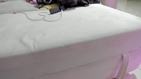 alejandraaa_ online show from 14, 1, 2026