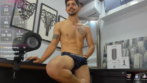 Alejo  online show from 17, 1, 2025
