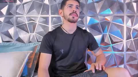 Snapshot of alejandrostorm chatting on 3, 3, 2026 Alejo online show from 3, 3, 2026