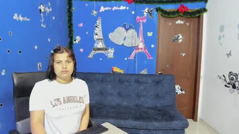 Snapshot of alejita_smithh chatting on 4, 2, 2025 zoe and Kataleya online show from 4, 2, 2025