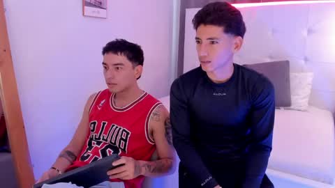 Snapshot of alejo_exotic chatting on 14, 5, 2026 alejo_exotic online show from 14, 5, 2026