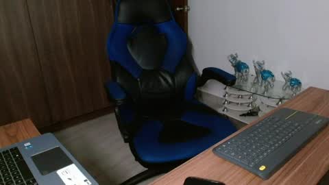 David online show from 5, 4, 2026