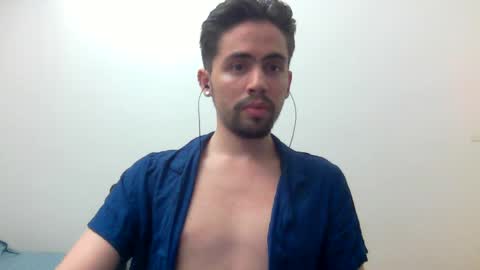 alejo_shy online show from 7, 1, 2025