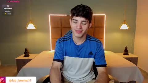 Snapshot of alejootwink chatting on 20, 6, 2026 ALejoo Saenz online show from 20, 6, 2026