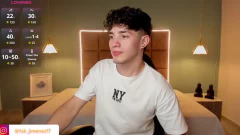 Snapshot of alejootwink chatting on 9, 7, 2026 ALejoo Saenz online show from 9, 7, 2026