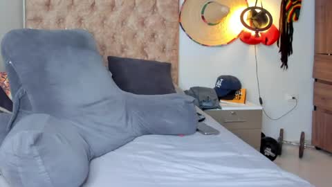 alejostrong online show from 14, 5, 2026