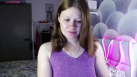 Snapshot of alekasamui chatting on 25, 9, 2025 Aleksa online show from 25, 9, 2025