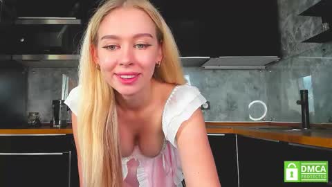 Snapshot of aleksa_cutie chatting on 14, 9, 2025 Next stream - 2 dec - online show from 14, 9, 2025