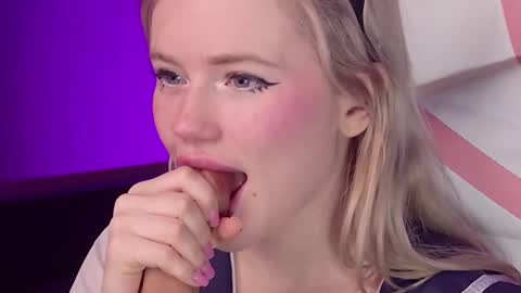 Lexi online show from 7, 3, 2025