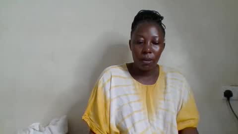 Snapshot of alesha_ chatting on 9, 1, 2025 Noreen Kennth and Emilly online show from 9, 1, 2025