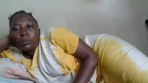 Snapshot of alesha_ chatting on 9, 1, 2025 Noreen Kennth and Emilly online show from 9, 1, 2025