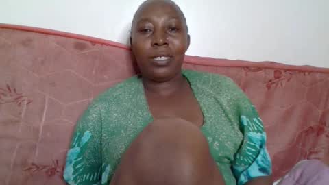 Noreen Kennth and Emilly online show from 17, 11, 2025