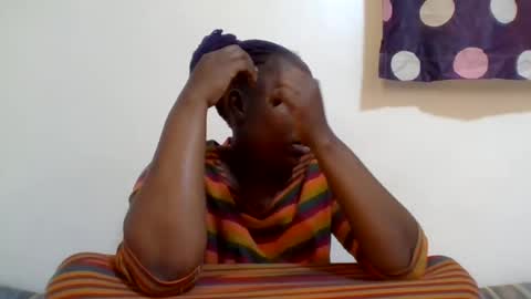 Snapshot of alesha_ chatting on 20, 6, 2026 Noreen Kennth and Emilly online show from 20, 6, 2026