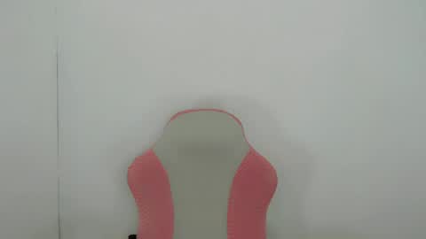 Snapshot of alesha_vibe_me chatting on 13, 6, 2026 alesha_vibe_me online show from 13, 6, 2026