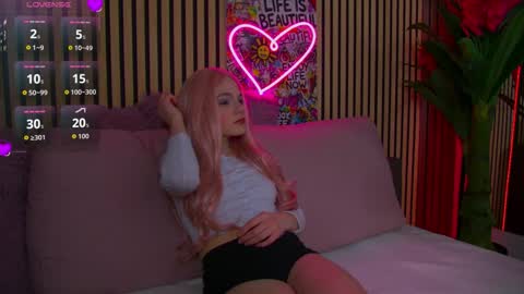 Snapshot of alesiaqueen chatting on 22, 2, 2026 alesiaqueen online show from 22, 2, 2026