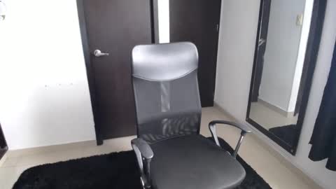 aleska666 online show from 22, 2, 2025