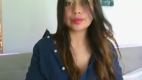 QUEEN OFF MILk  IM BACK  15 NOV online show from 15, 11, 2025